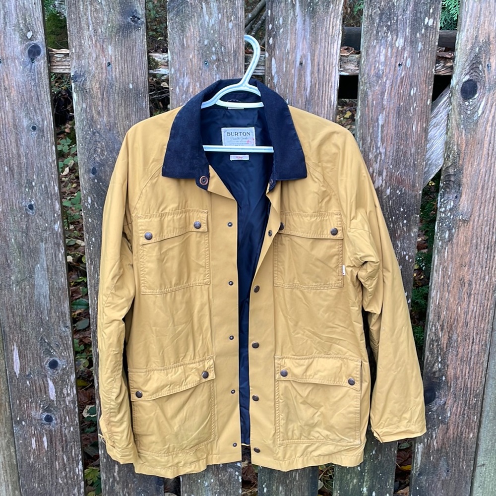 Burton Yellow Large Jacket